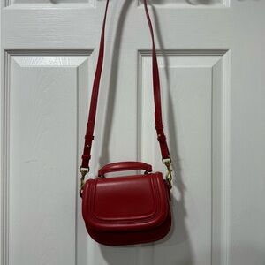 Elegant Red Leather Crossbody Bag